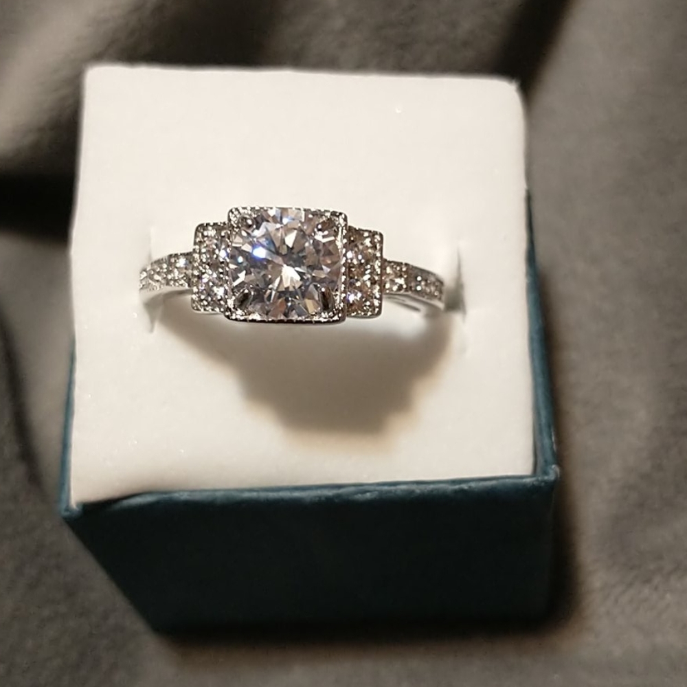 Ring bomb party size 9